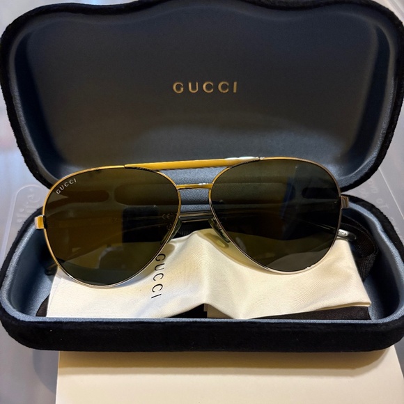 Authentic Gucci, Men's Aviator Frame Sunglasses, NWT - Picture 1 of 4